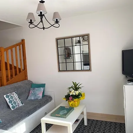 Agreable, Idealement Situe A *