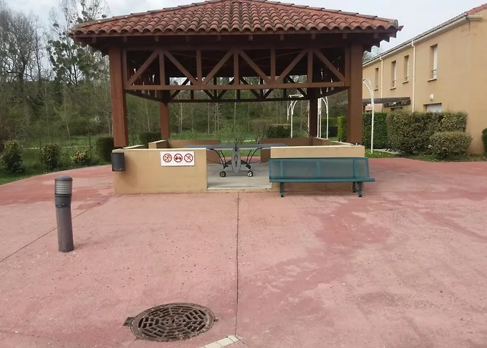 Agreable, Idealement Situe A